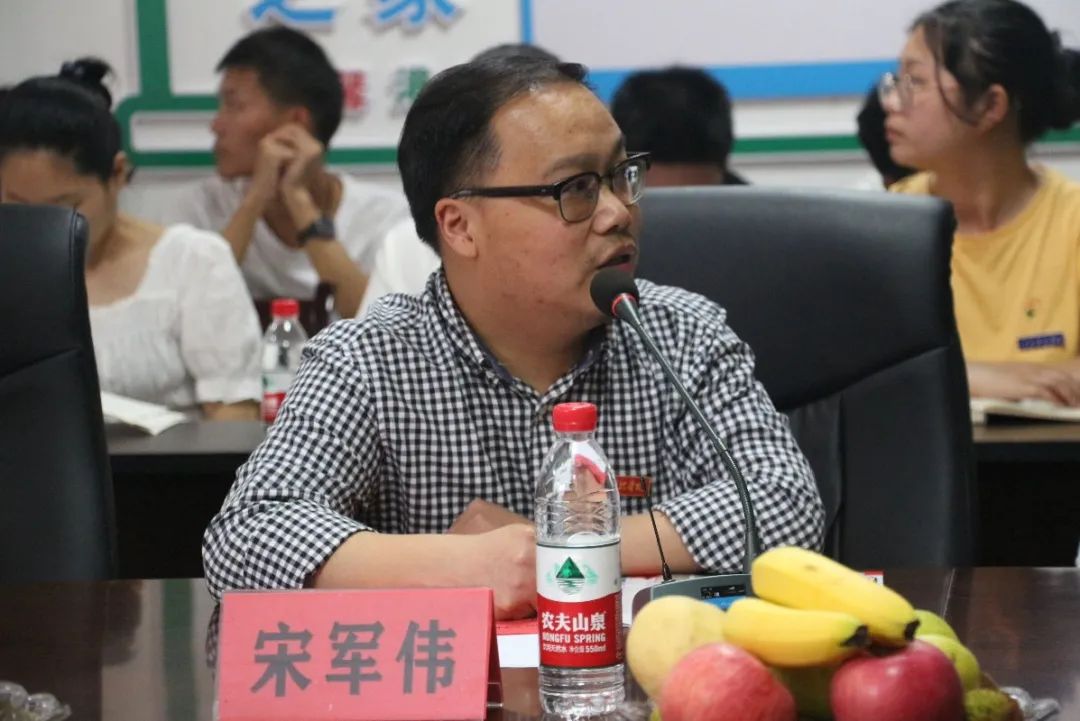 18014